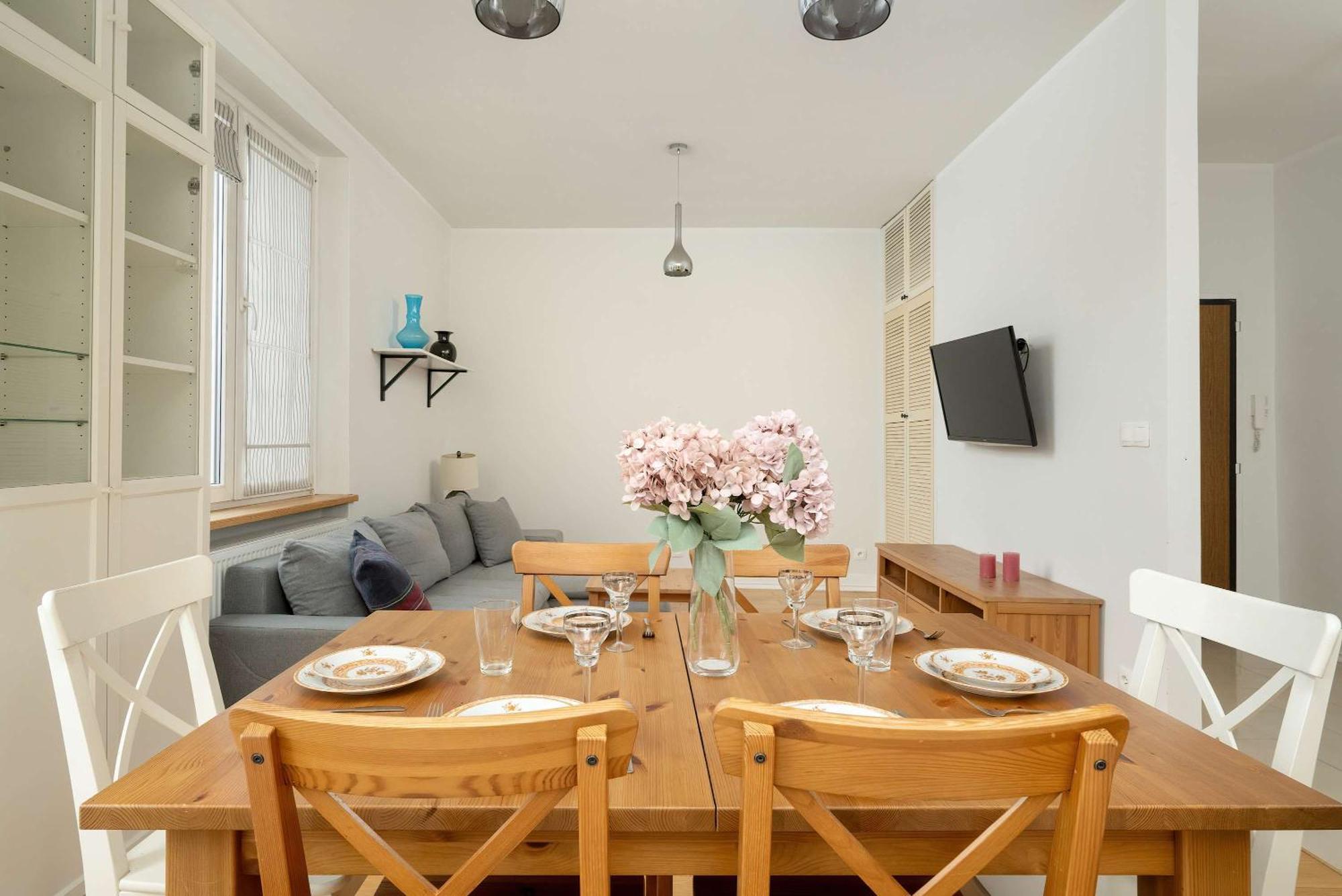 Pawlowa Stylish Apartment With Balcony & Home Office Wroclaw By Noclegi Renters Kültér fotó